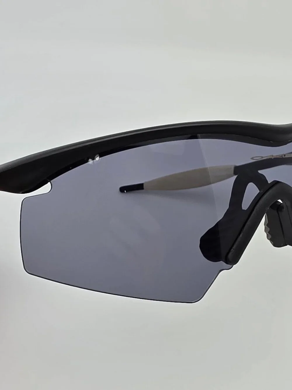 Oakley 06-976 Pro M Frame Black Frame Grey Strike Lens Sunglasses w/ Case
